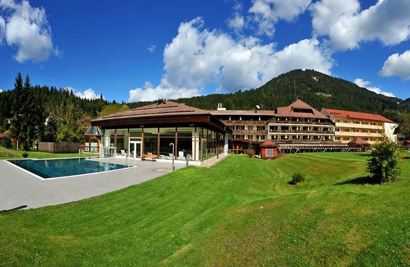 Optimamed Gesundheitsresort Weissbriach Gmbh Екстериор снимка